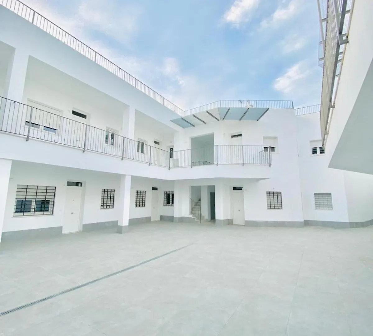 Soleo Suite 赫雷斯 公寓